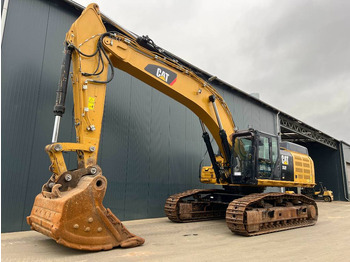 Гусеничный экскаватор CATERPILLAR 352F