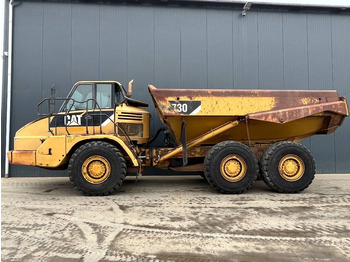 Сочленённый самосвал Cat 730: фото 2 Сочленённый самосвал Cat 730: фото 2