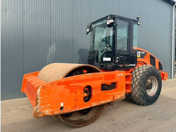 Каток CATERPILLAR CS74