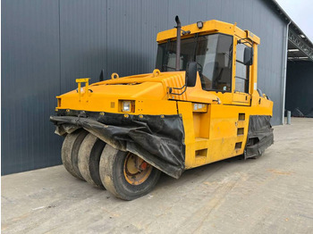 Пневмоколесный каток CATERPILLAR PS300B