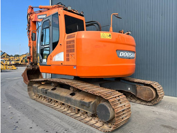 Гусеничный экскаватор Doosan DX235LCR: фото 3 Гусеничный экскаватор Doosan DX235LCR: фото 3