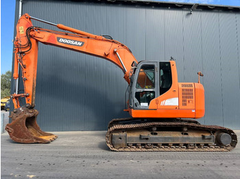 Гусеничный экскаватор Doosan DX235LCR: фото 2 Гусеничный экскаватор Doosan DX235LCR: фото 2