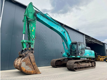 Гусеничный экскаватор KOBELCO