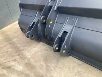 Новый Ковш для Строительной техники Volvo L120G: фото 4