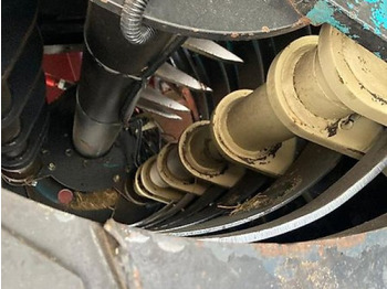 Пресс-подборщик тюковый Case IH 540: фото 3