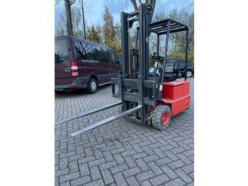 Электропогрузчик LINDE E12