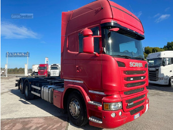 Грузовик-контейнеровоз/ Сменный кузов SCANIA R 450