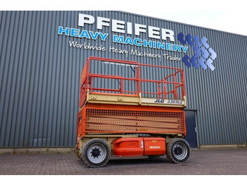 : фото в шапке страницы