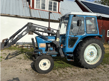 Трактор FORD