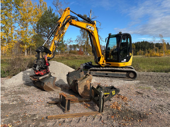 Экскаватор JCB 8085