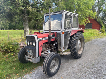 Трактор MASSEY FERGUSON 200 series
