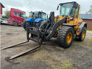 Колёсный погрузчик VOLVO L70E
