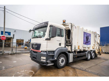 : фото в шапке страницы