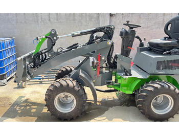 Колёсный погрузчик WCM -L1812: фото 3 Колёсный погрузчик WCM -L1812: фото 3