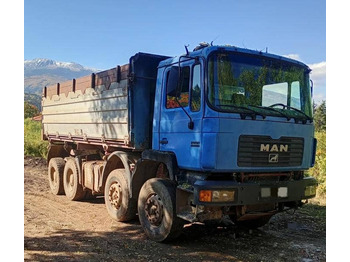 Самосвал MAN