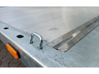 Прицеп для спецтехники