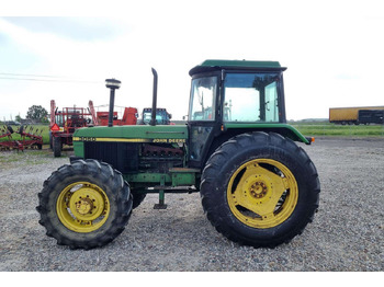 Трактор John Deere 3050: фото 5