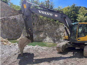 Гусеничный экскаватор VOLVO EC220D: фото 2