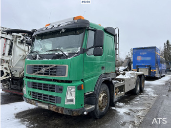 Крюковой мультилифт VOLVO FM 440