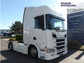 Тягач SCANIA R 460