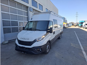 Пассажирский фургон IVECO Daily 35s18