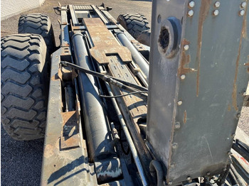 Прицеп мультилифт/ Бункеровоз Volvo A25C Lastväxlarvagn: фото 2