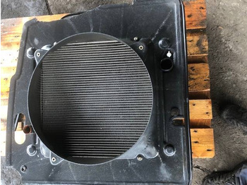 : фото в шапке страницы