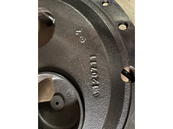 Трансмиссия для Зерноуборочных комбайнов Claas AXION 830 CMATIC Pokrywa Przekładni 00 1149 385 1 0011493851: фото 5 Трансмиссия для Зерноуборочных комбайнов Claas AXION 830 CMATIC Pokrywa Przekładni 00 1149 385 1 0011493851: фото 5