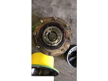 Поворотный кулак JOHN DEERE