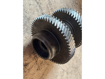 Приводный вал для Сельскохозяйственной техники John Deere 7220 7320 Wał L115869 L156144: фото 3 Приводный вал для Сельскохозяйственной техники John Deere 7220 7320 Wał L115869 L156144: фото 3