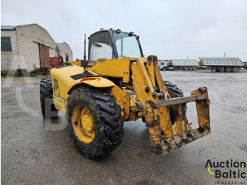 Телескопический погрузчик JCB 530: фото 2 Телескопический погрузчик JCB 530: фото 2