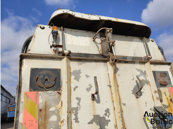 Подметально-уборочная машина Mercedes-Benz 1517: фото 5