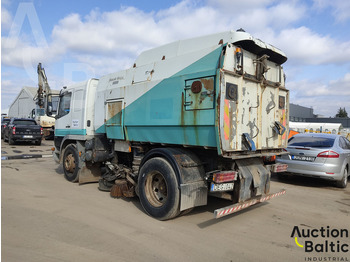 Подметально-уборочная машина Mercedes-Benz 1517: фото 4