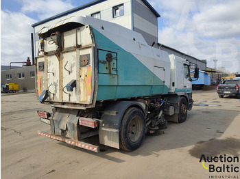 Подметально-уборочная машина Mercedes-Benz 1517: фото 3