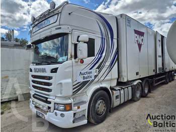 Тягач SCANIA R 560