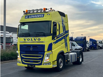 Тягач VOLVO FH 500