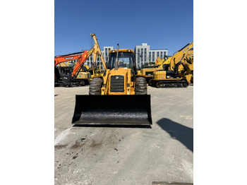 Экскаватор-погрузчик JCB 4CX: фото 4 Экскаватор-погрузчик JCB 4CX: фото 4