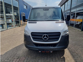 Малотоннажный бортовой грузовик Mercedes-Benz Sprinter 516 CDI Chassis Cabine 4.33 WB GVW 3500 kg Euro 6: фото 3