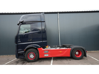 Тягач MERCEDES-BENZ Actros 1945