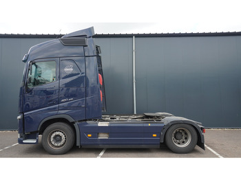 Тягач VOLVO FH 460