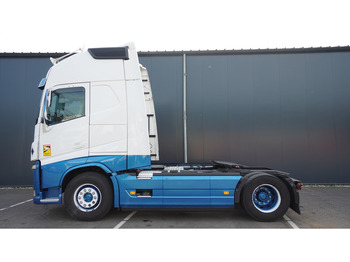 Тягач VOLVO FH 460