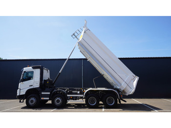 Самосвал VOLVO FMX 460