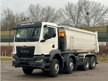 Самосвал MAN TGS 41.400