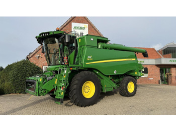 Зерноуборочный комбайн JOHN DEERE T660