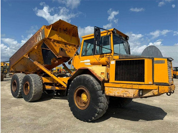 Сочленённый самосвал VOLVO A25C