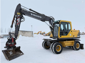 Колёсный экскаватор VOLVO EW140