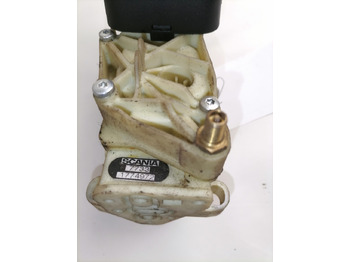 Универсальная запчасть для Грузовиков Scania Handbrake control lever 1774972: фото 4 Универсальная запчасть для Грузовиков Scania Handbrake control lever 1774972: фото 4