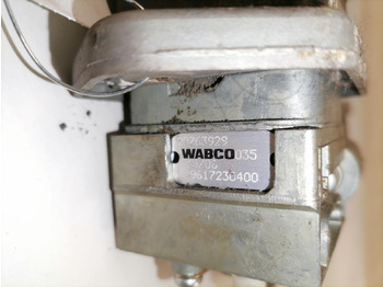 Универсальная запчасть для Грузовиков Volvo Handbrake control lever 20763929: фото 5