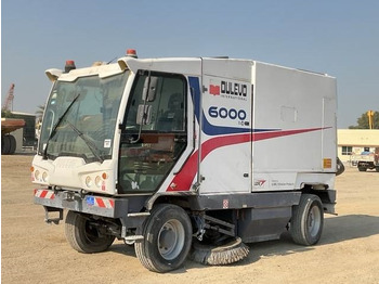 Подметально-уборочная машина DULEVO