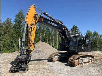 Гусеничный экскаватор LIEBHERR